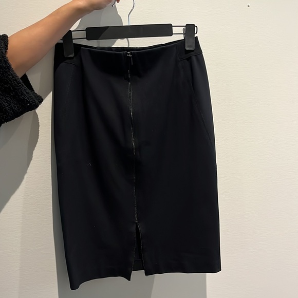 Ellie Tahari Black Two Piece Jacket and Pencil Skirt - Picture 4 of 5